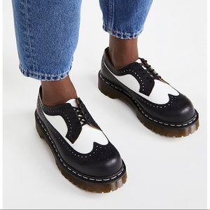 DR. MARTENS 3989 Brogue BEX Leather Wingtip Platform Shoes W SIZE 7.5
